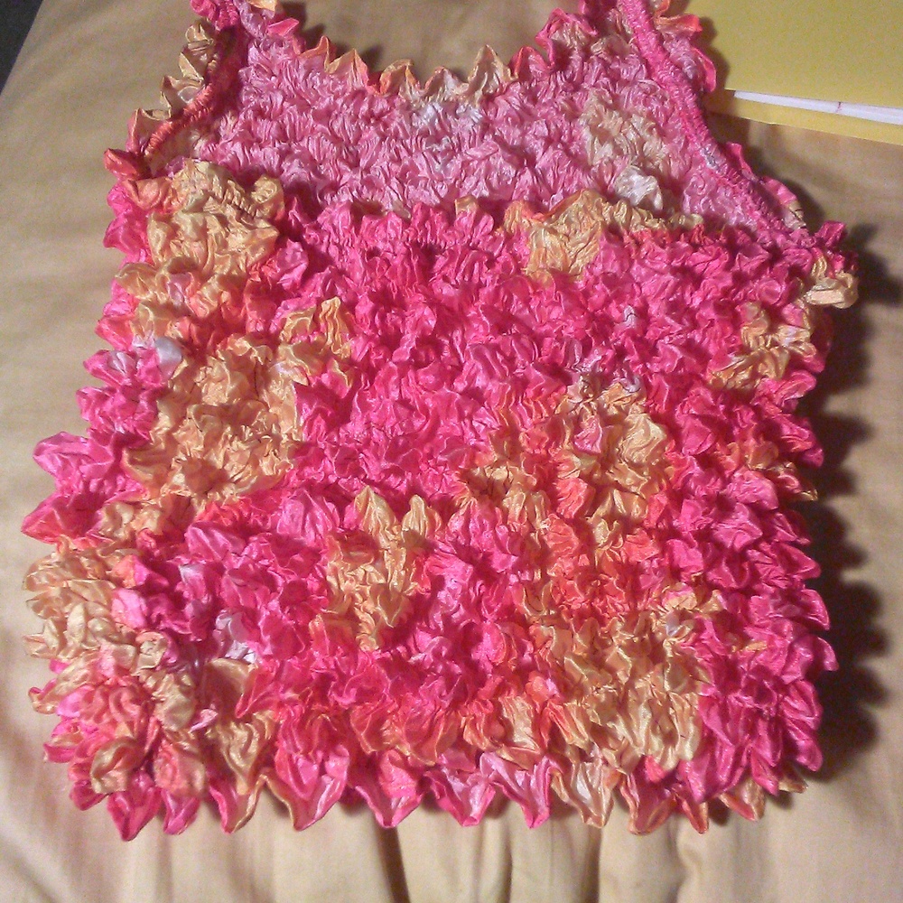 BNWOT VINTAGE POPCORN HALTER TOP LADIES/ MAGIC BUBBLE TOPS THAT EXPAND SATINY - Picture 6 of 7